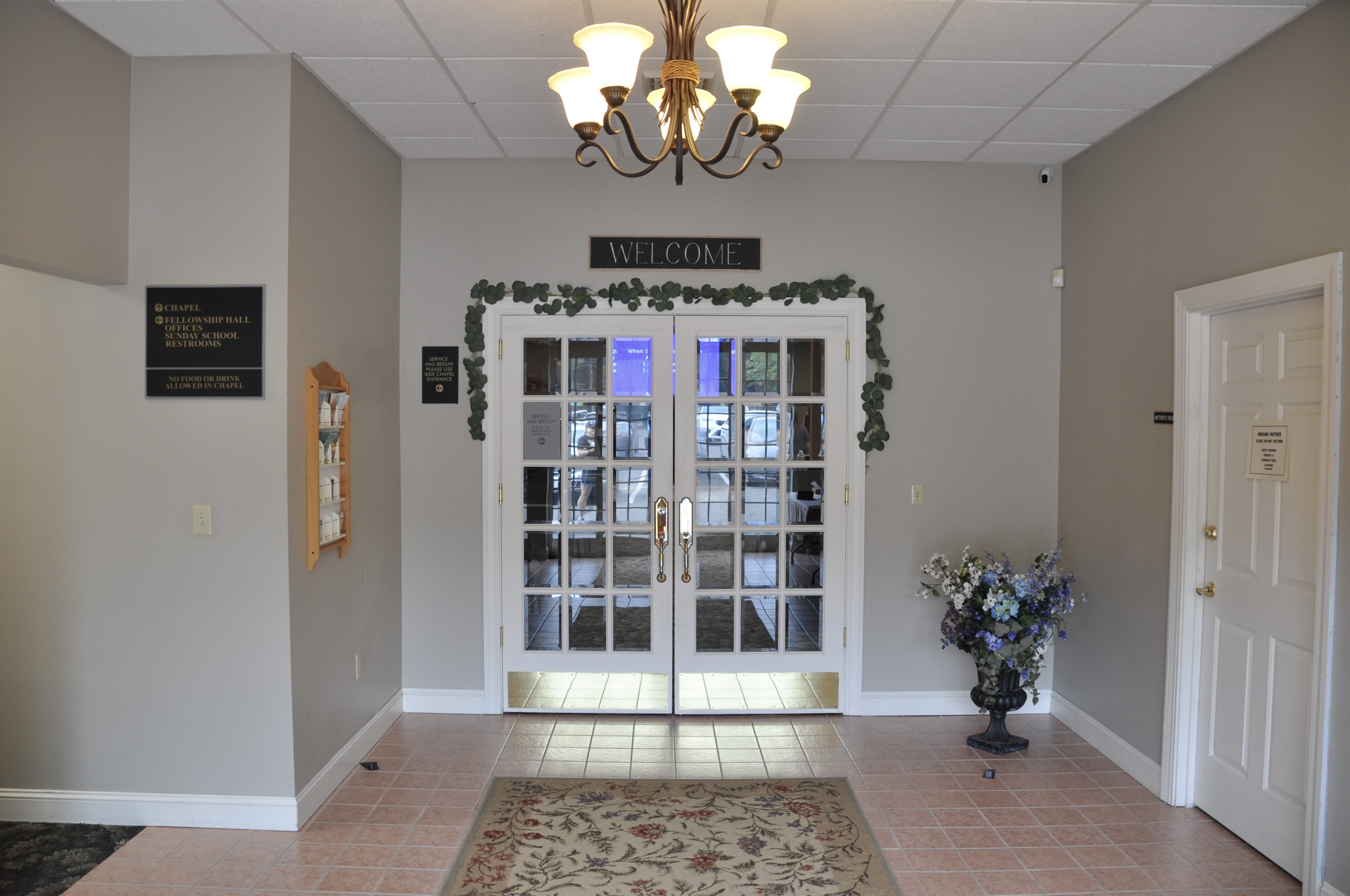 The welcoming lobby outside the chapel